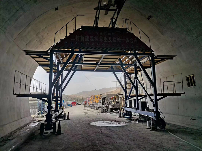 布料機、大型布料機、行走式布料機、圓筒布料機、行走式液壓布料機、移動式液壓布料機、電動布料機、手動布料機、梁場專用液壓布料機