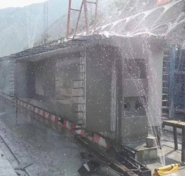 布料機(jī)、大型布料機(jī)、行走式布料機(jī)、圓筒布料機(jī)、行走式液壓布料機(jī)、移動(dòng)式液壓布料機(jī)、電動(dòng)布料機(jī)、手動(dòng)布料機(jī)、梁場專用液壓布料機(jī)